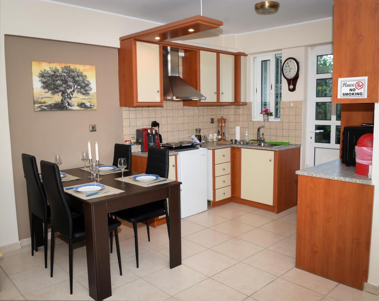 Cozy Apartments Near The Airport Artemi Extérieur photo